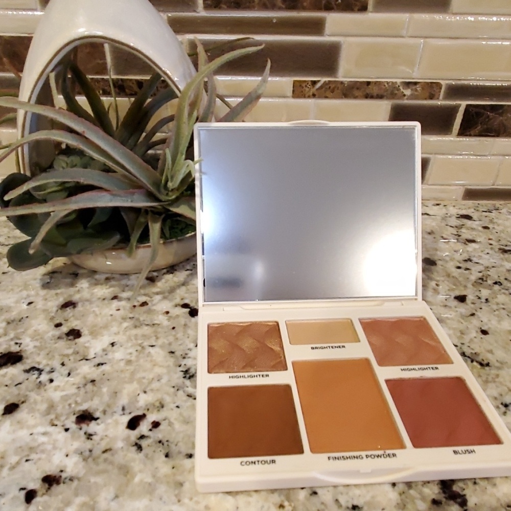 Cover FX Perfector Face Palette Medium-Deep